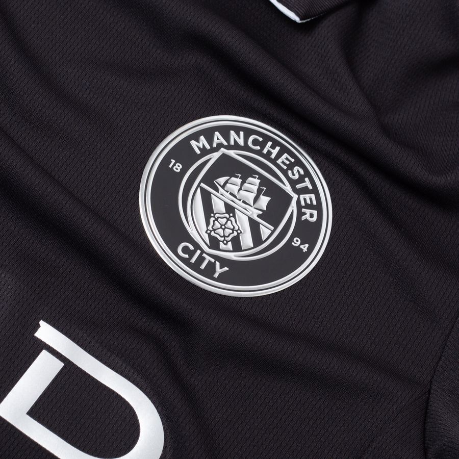 Manchester City 2025/26 Away