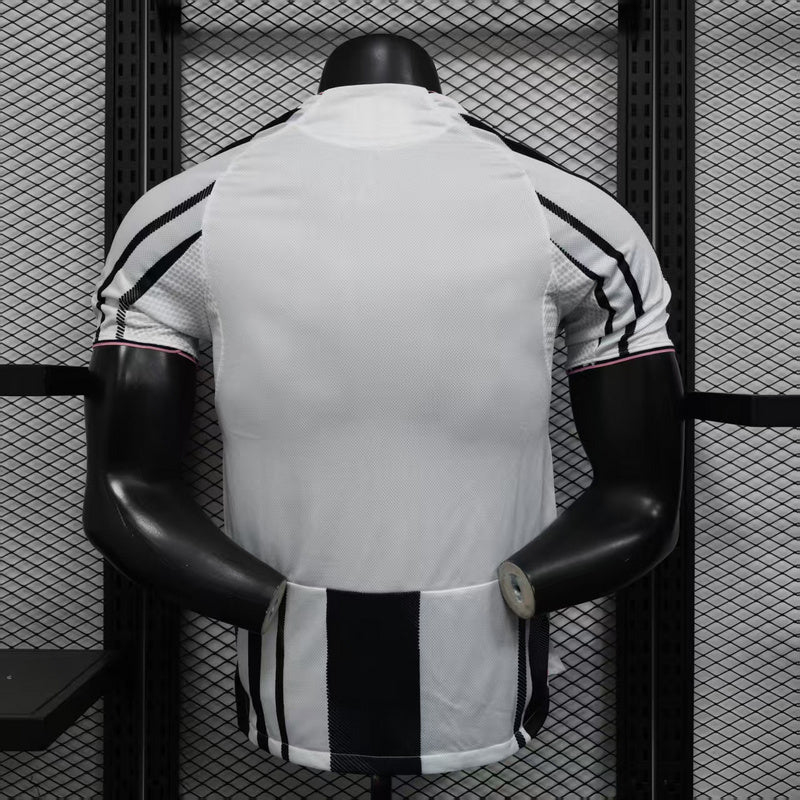 25-26 Juventus home