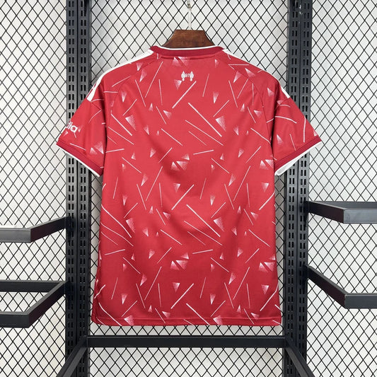 Liverpool 26/27 Home Kit