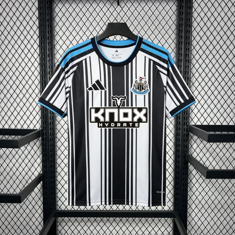 Newcastle 26/27 Home Kit