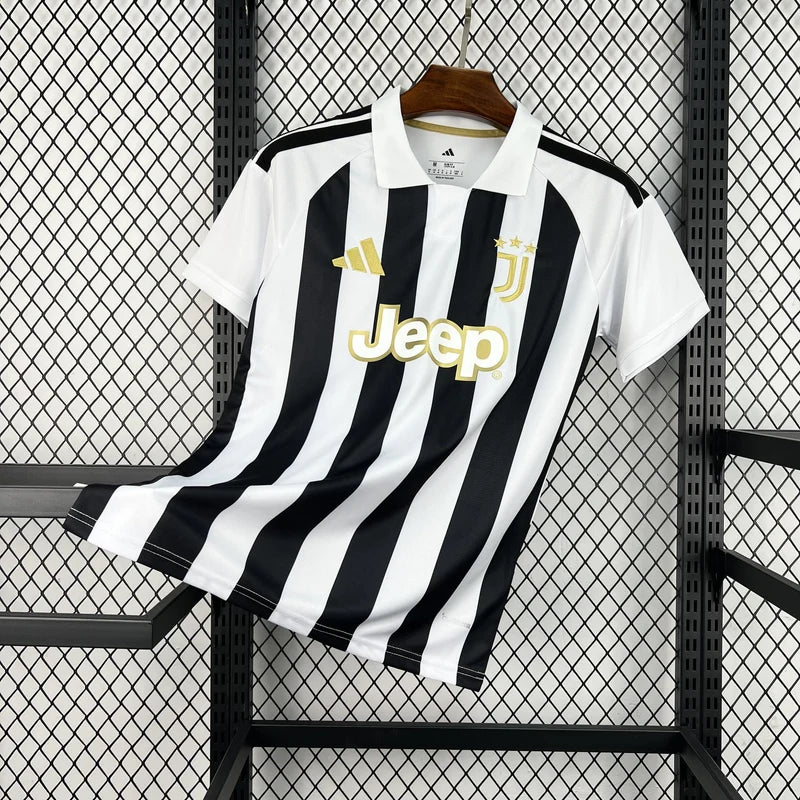 Juventus 26/27 Home Kit