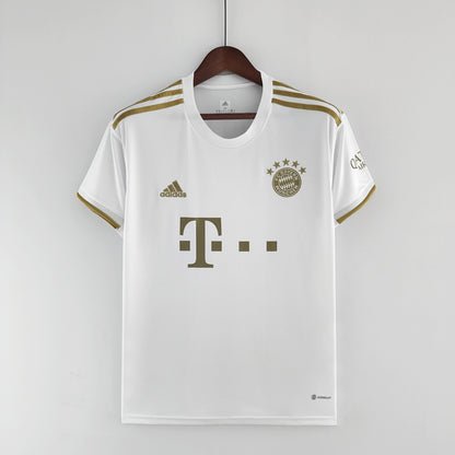 Bayern München 2022/23 Away Jersey