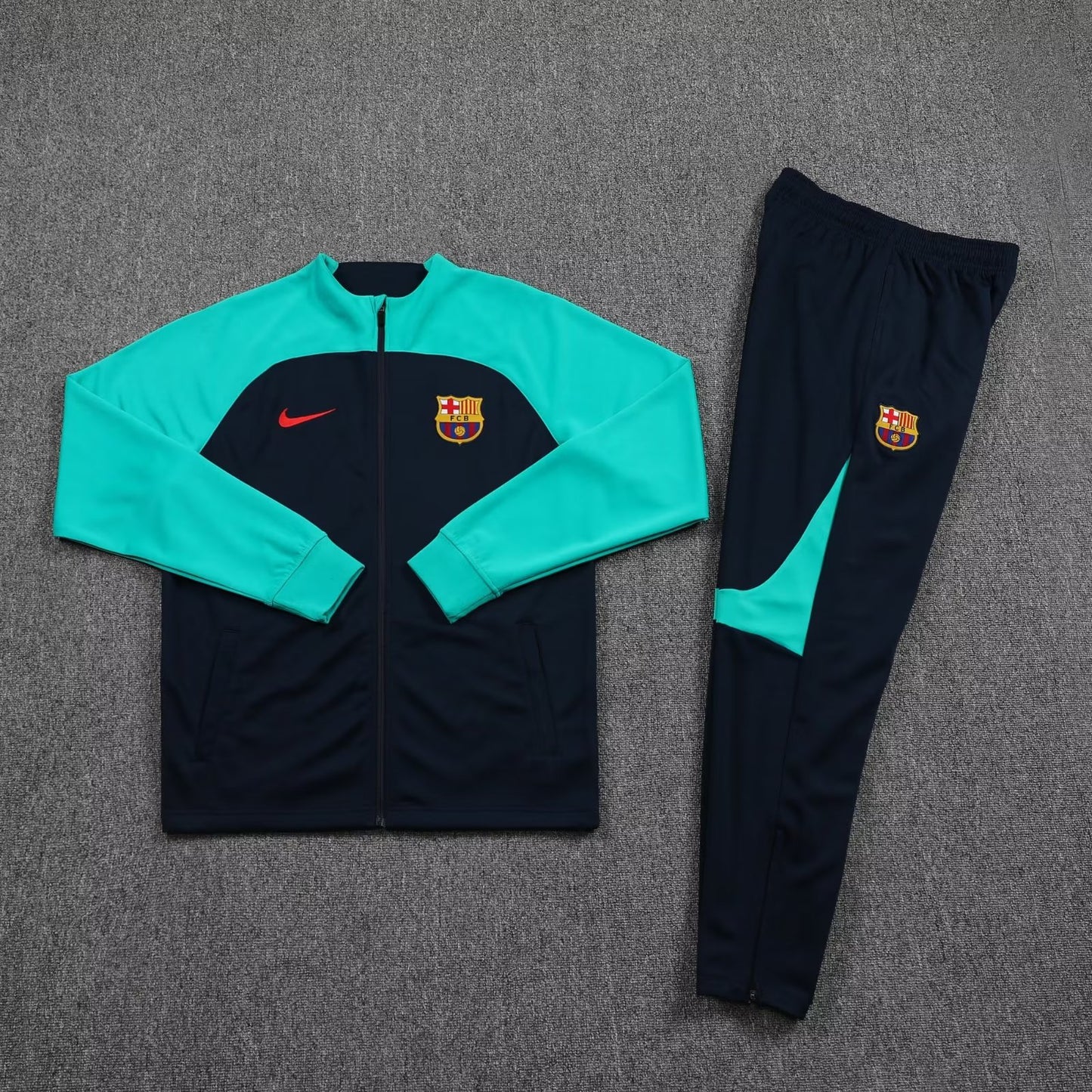 22-23 Barcelona navy blue with green full zipper jacket tracksuit