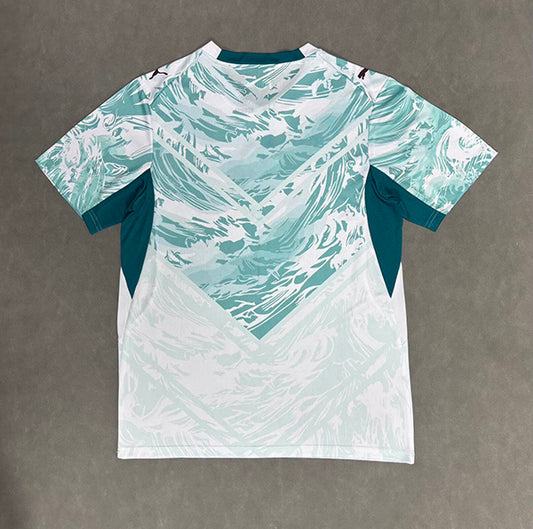 26-27 Portugal away