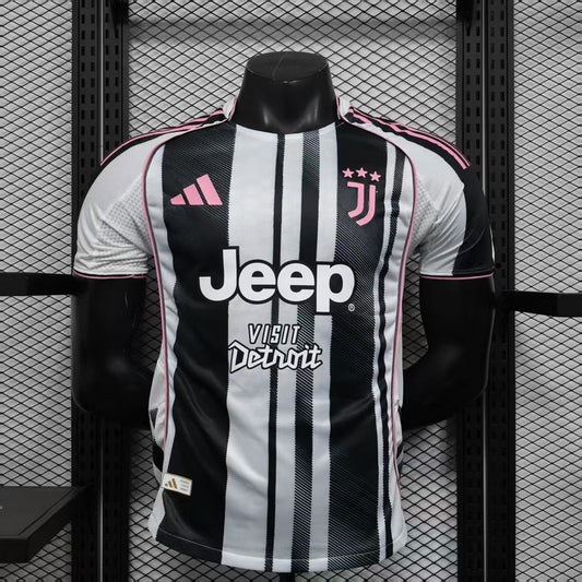 25-26 Juventus home