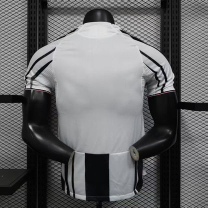 25-26 Juventus home