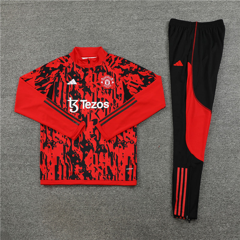 23-24 Manchester United red and black half zipper training tracksuit