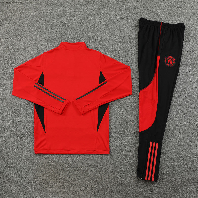 23-24 Manchester United red with black half zipper training tracksuit